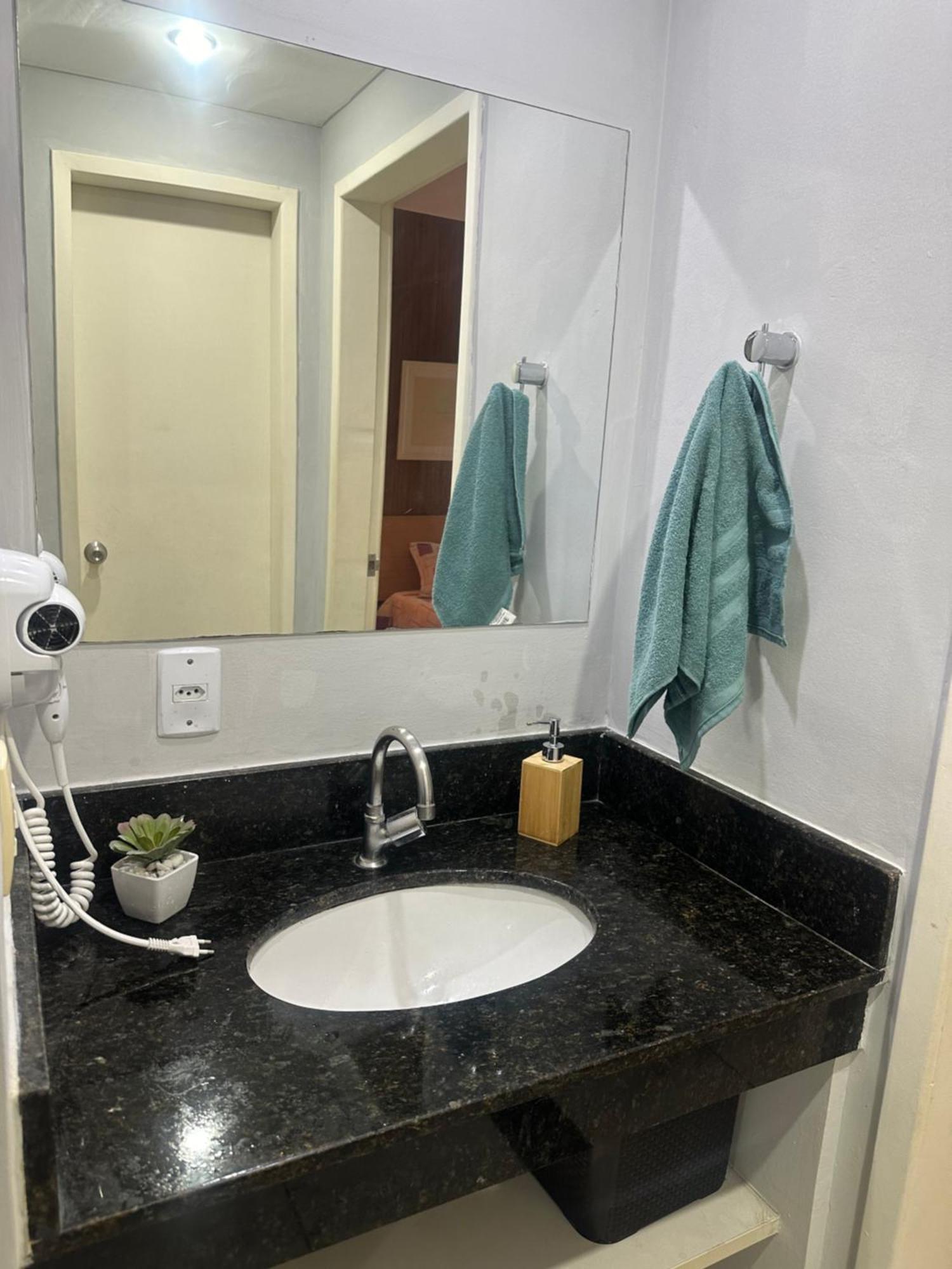 Apartamento Flat 204 Condominio Village Barra do Piraí エクステリア 写真